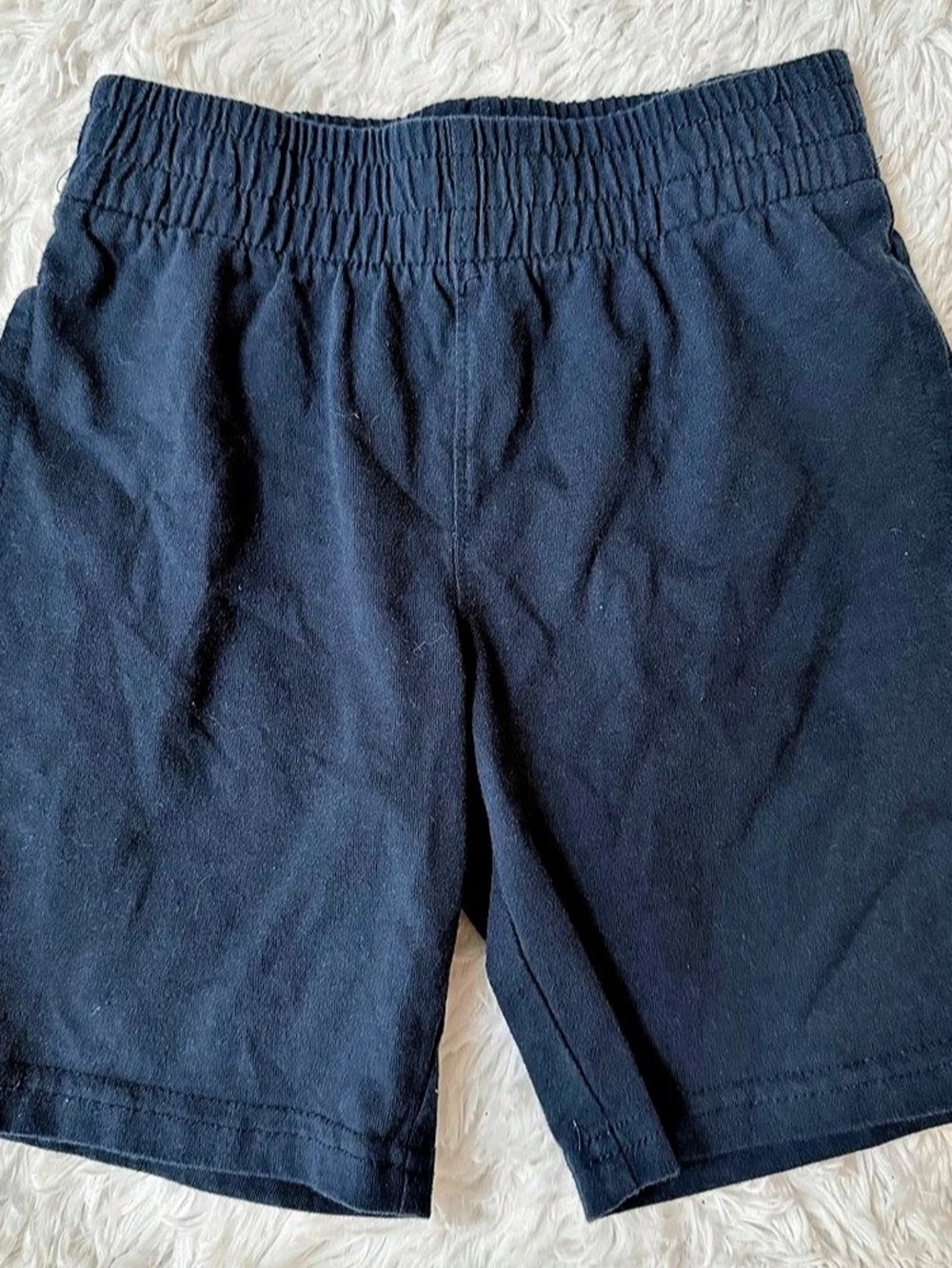 365 Kids from Garan Boys Shorts Size 5 Blue Like New